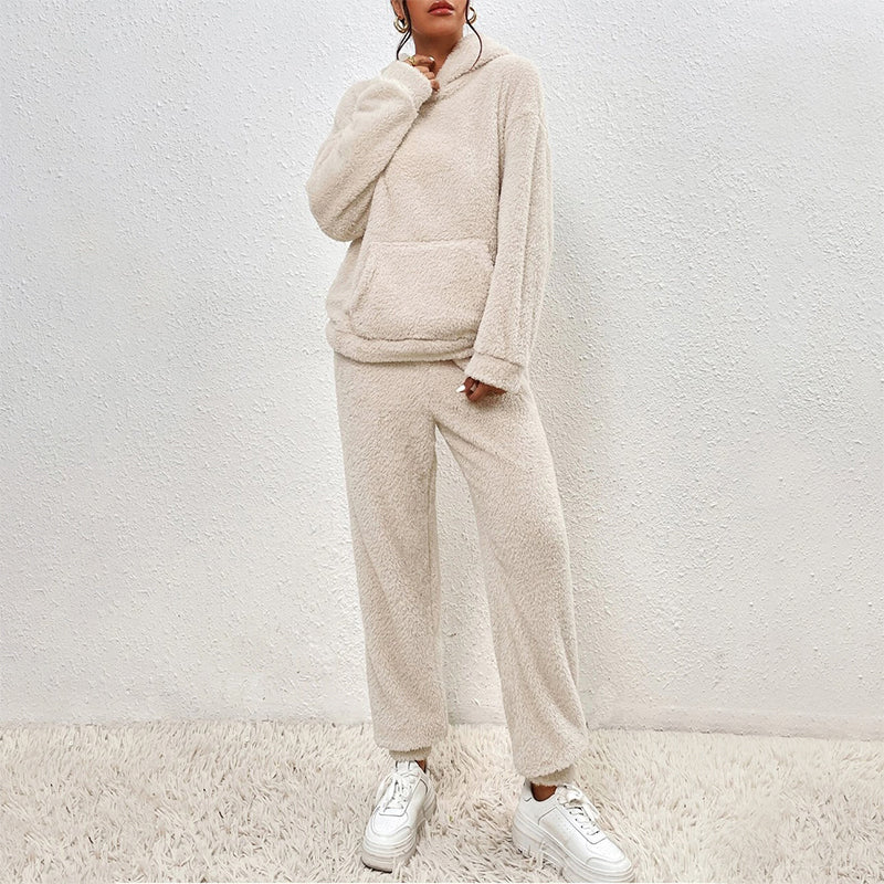 Women’s Plush Lounge Set with Hoodie and Relaxed Pants